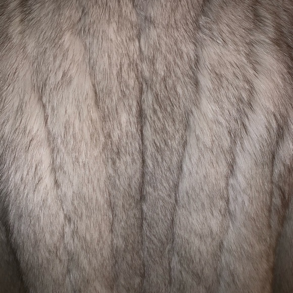 Fur Jacket - Picture 5 of 5